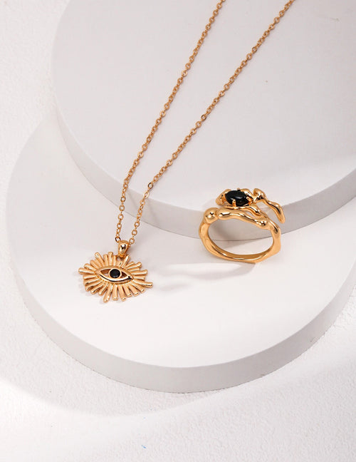 Devil's Eye Zircon Necklace