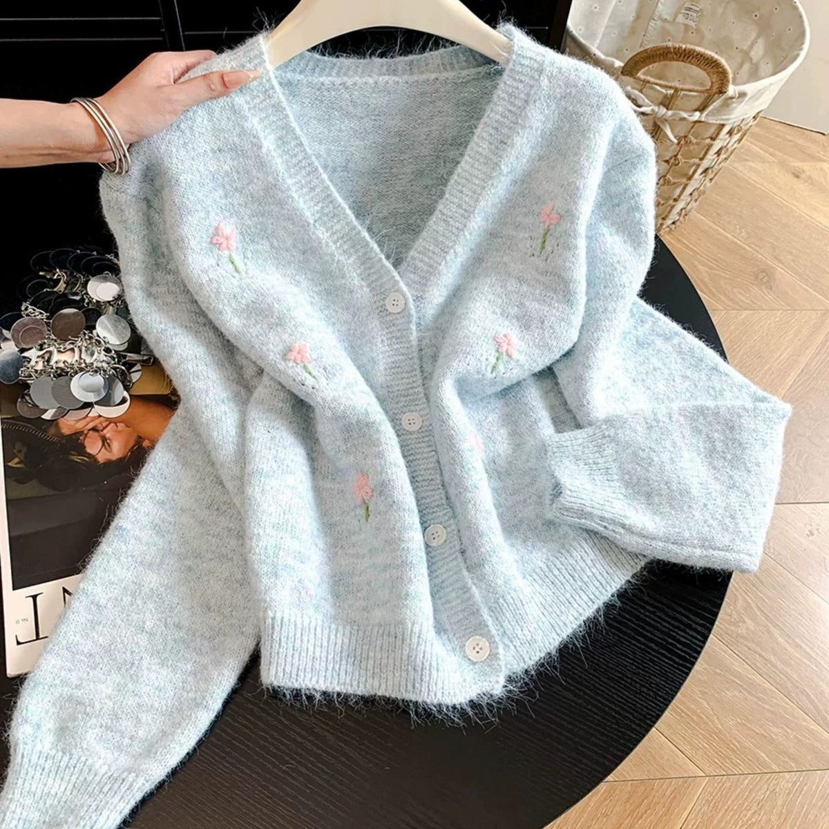 Flower embroidery cardigan top for women