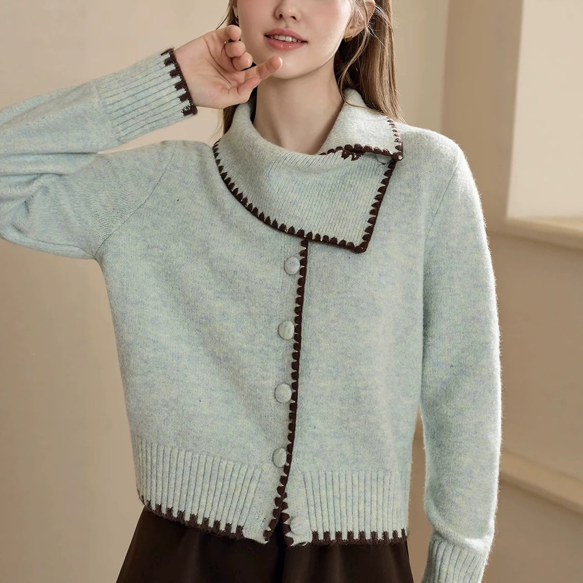 Scarf collar long sleeved sweater