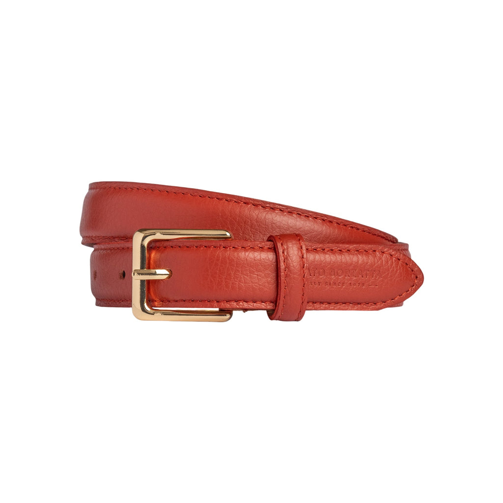 RB4022AM | Women's Belt Made in Italy in Genuine Dollar Grain Leather. Polished Gold Buckle. Paprika Color. Dimensions: 115 x 2.5 x 0.5 cm (waistline 100 cm)