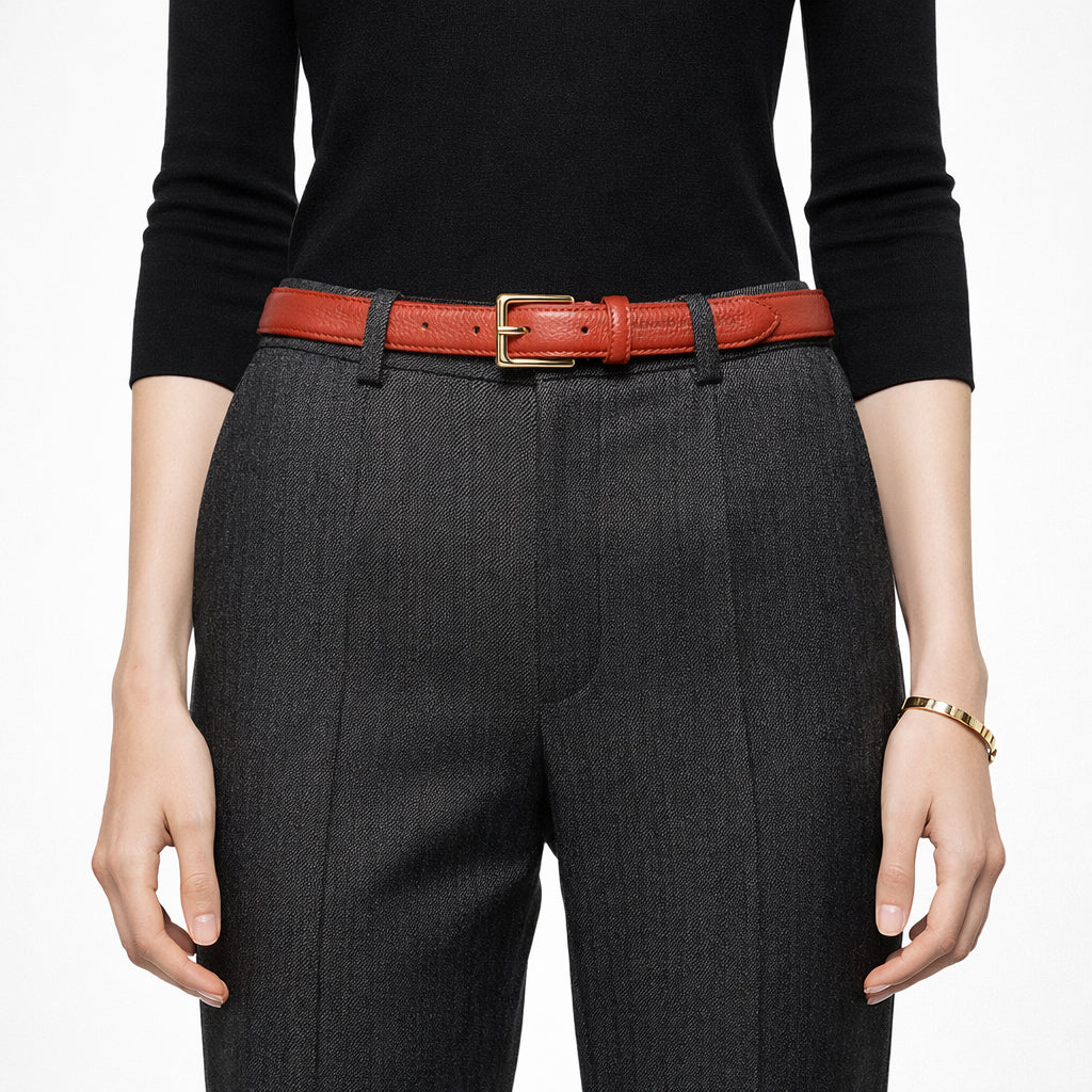 RB4022AM | Women's Belt Made in Italy in Genuine Dollar Grain Leather. Polished Gold Buckle. Paprika Color. Dimensions: 115 x 2.5 x 0.5 cm (waistline 100 cm)