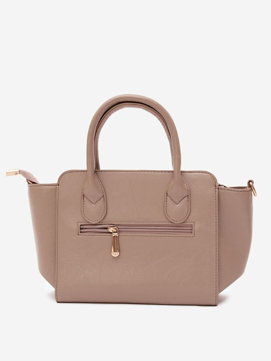 Everyday handbag model 230370 Step in style